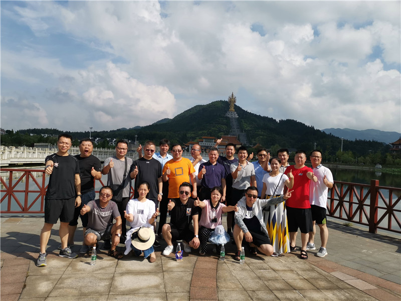 湘能楚天-2019年营销雷速官方网页版出游