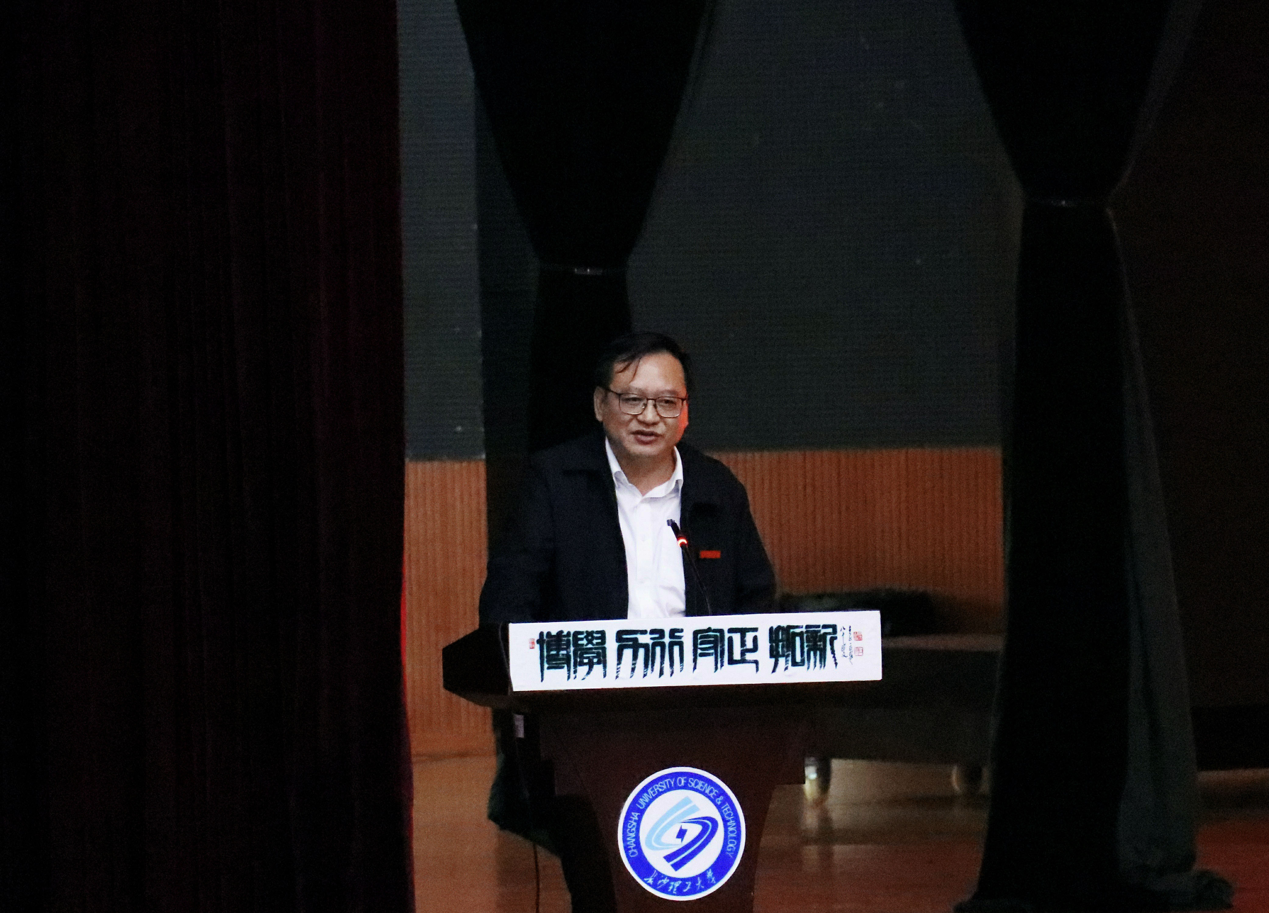 1619531250205950.jpg 14刘朝晖.jpg