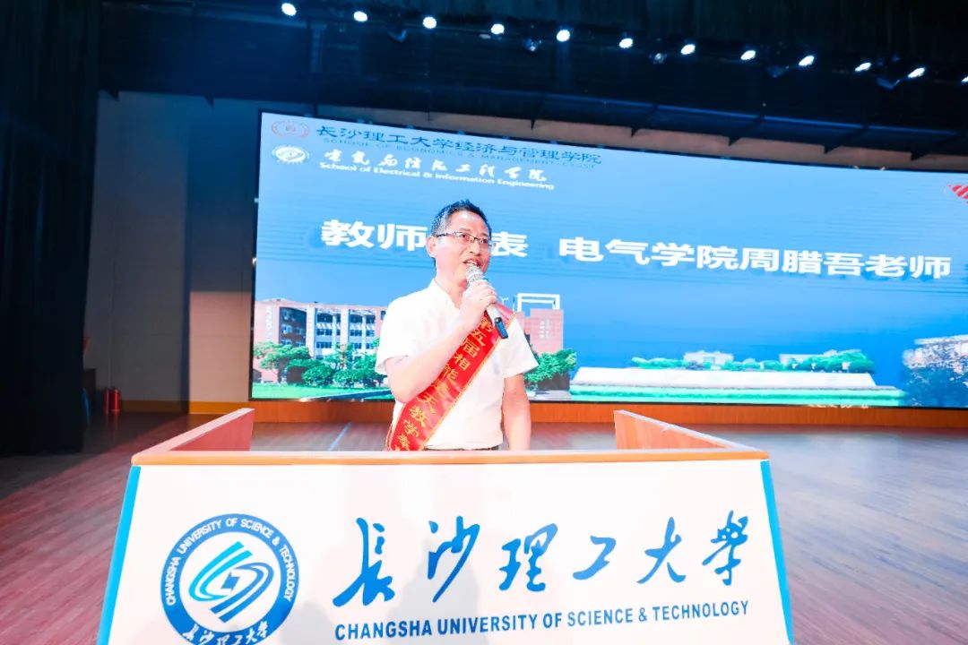 1653467190100608.jpg 6.jpg