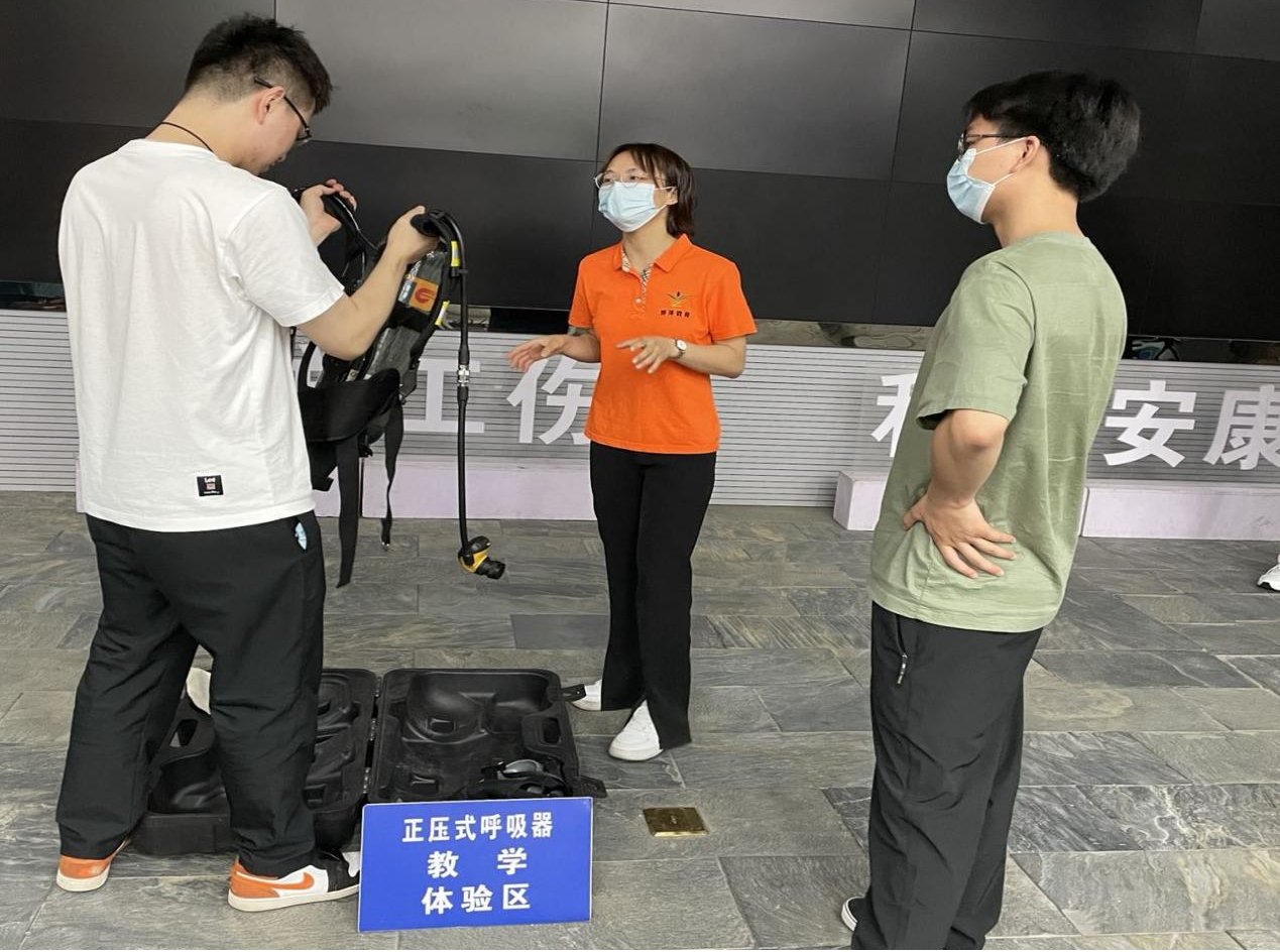 1655957216337498.png 12.png